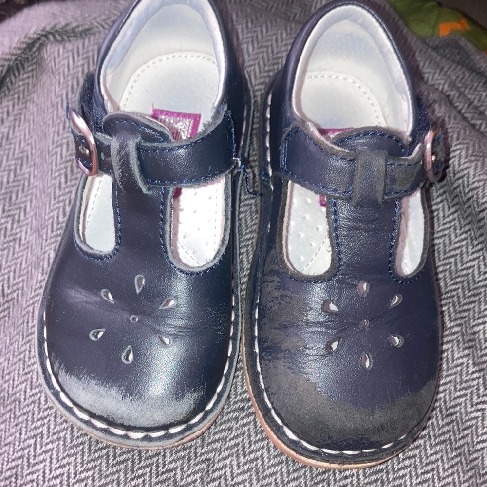 La’mour shoes